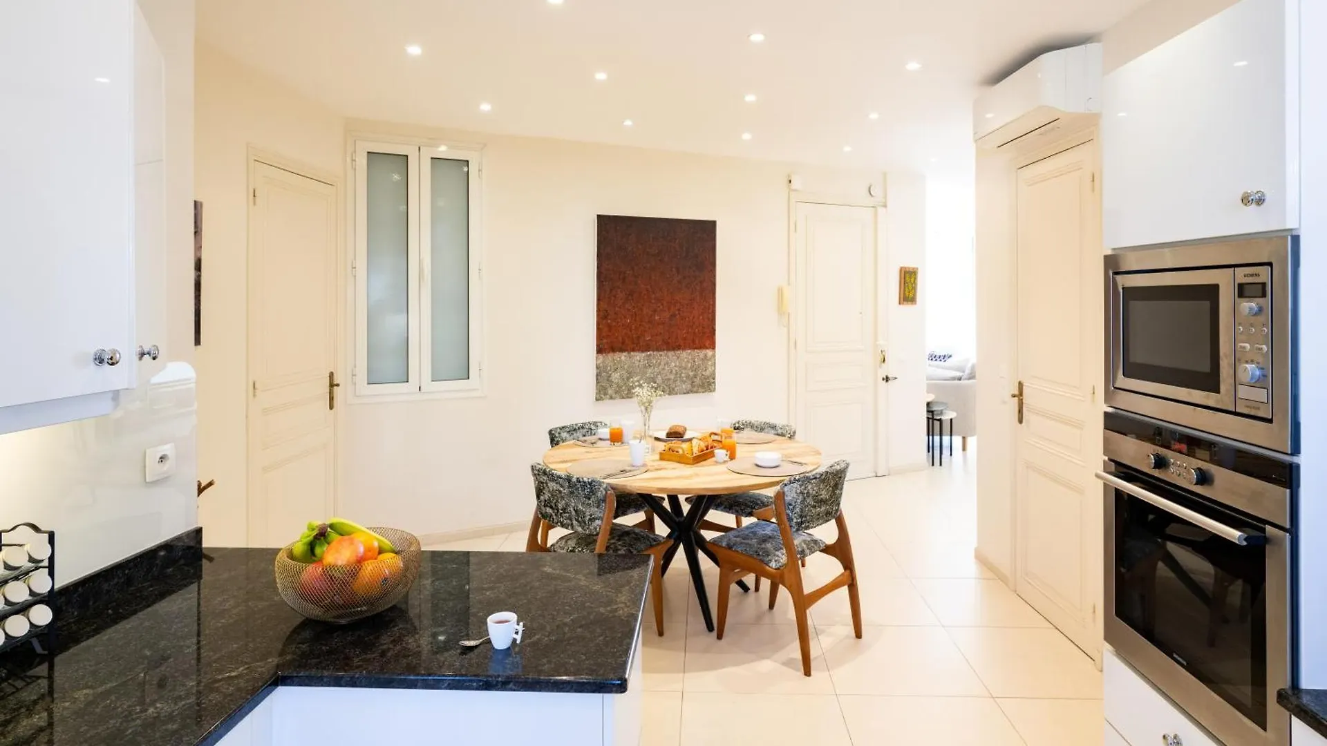 Superbe T3 - 10 Min Palais - Parking Apartment Cannes
