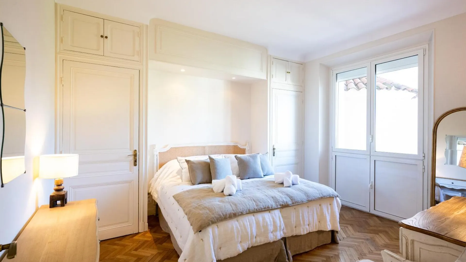 Superbe T3 - 10 Min Palais - Parking Apartment Cannes