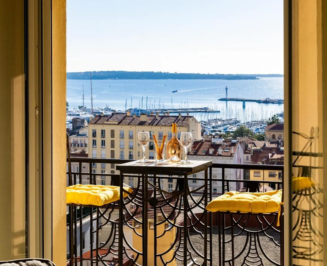 Superbe T3 - 10 Min Palais - Parking Apartment Cannes